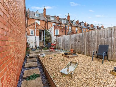 Property Image for Emscote Road, Warwick