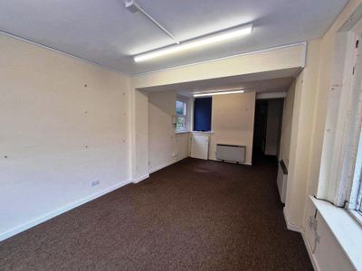 Property Image for 31B Station Road, Park Gate, Southampton, SO31 7GJ