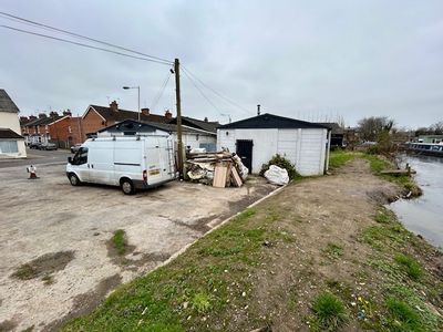 Property Image for Unit 1 & 2, Mill Lane, Newbury, West Berkshire, RG14 5RE