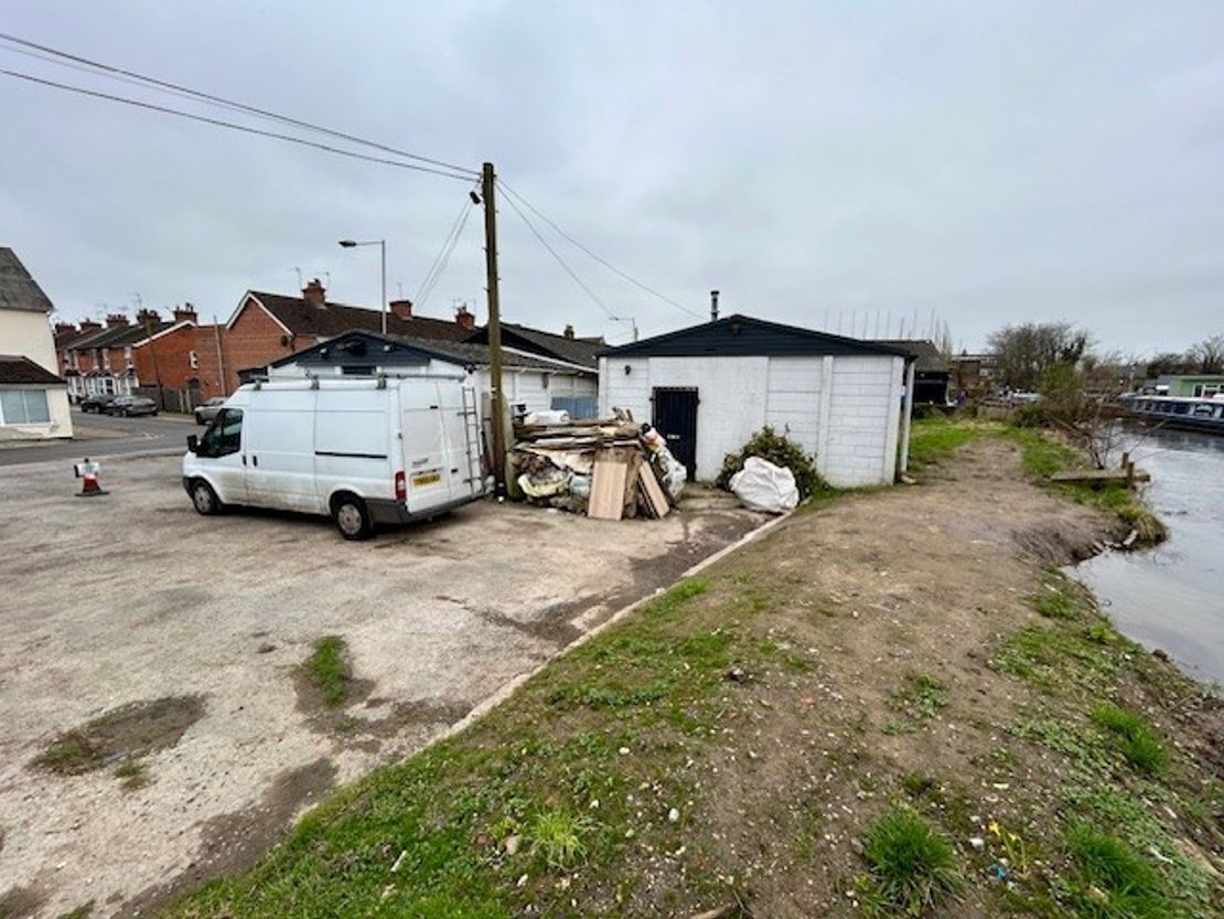 Unit 1 & 2, Mill Lane, Newbury, West Berkshire, RG14 5RE