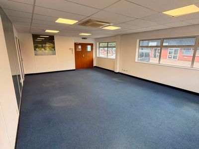 Property Image for Queen Eleanor House, 11, Kingsclere Park, Kingsclere, Newbury, RG20 4SW