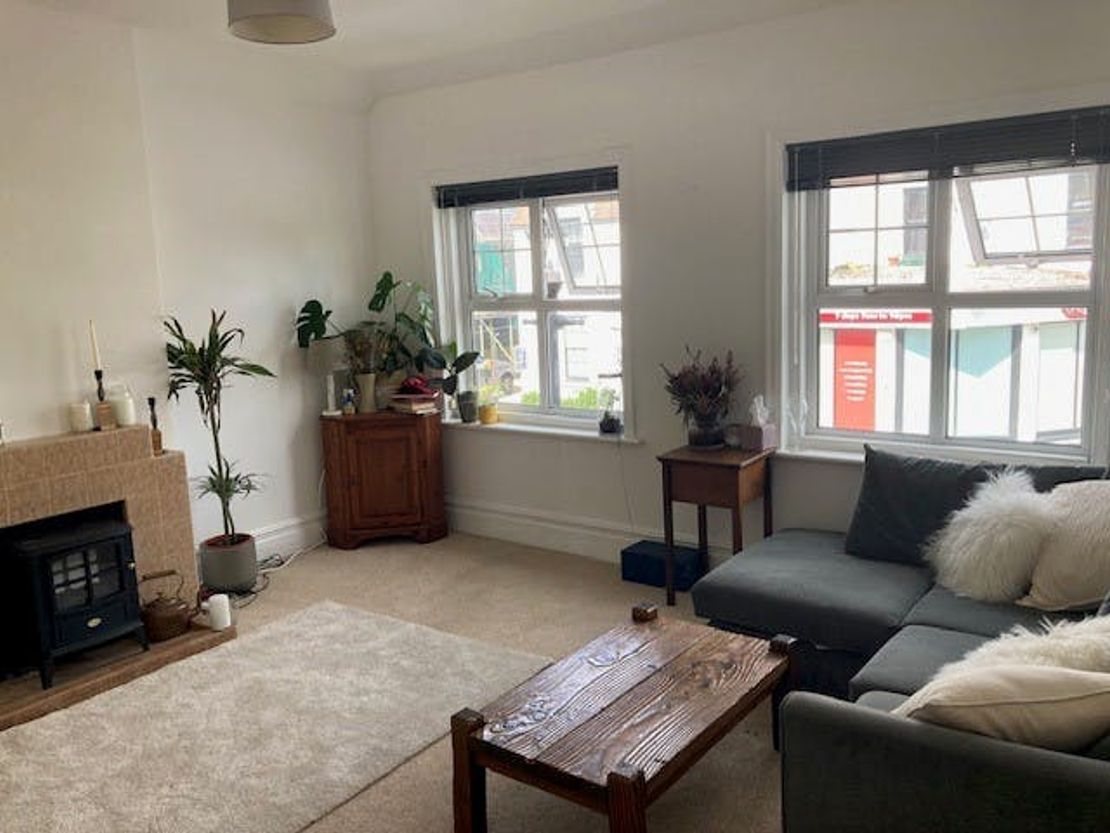 26-28 High Street, Sunninghill, SL5 9NE
