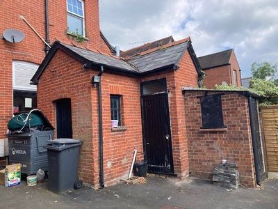 Property Image for 26-28 High Street, Sunninghill, SL5 9NE