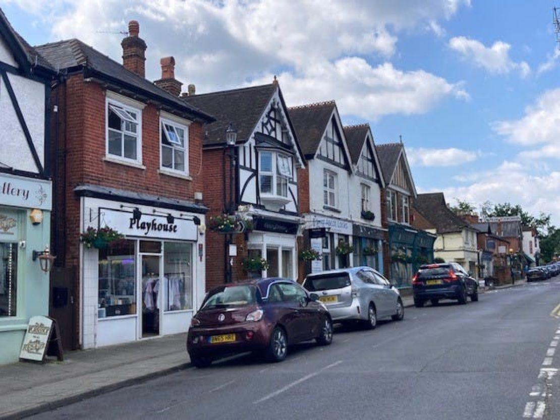 26-28 High Street, Sunninghill, SL5 9NE