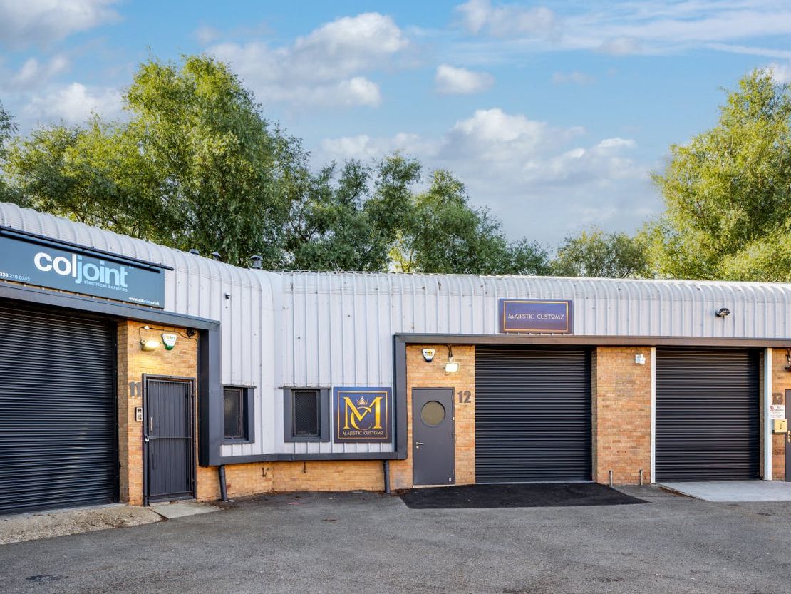 Unit 18, Kencot Close Business Park, Erith, DA18 4AB