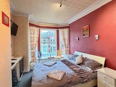Property Image for The Lady Di, 38 St. Chads Road, Blackpool, FY1
