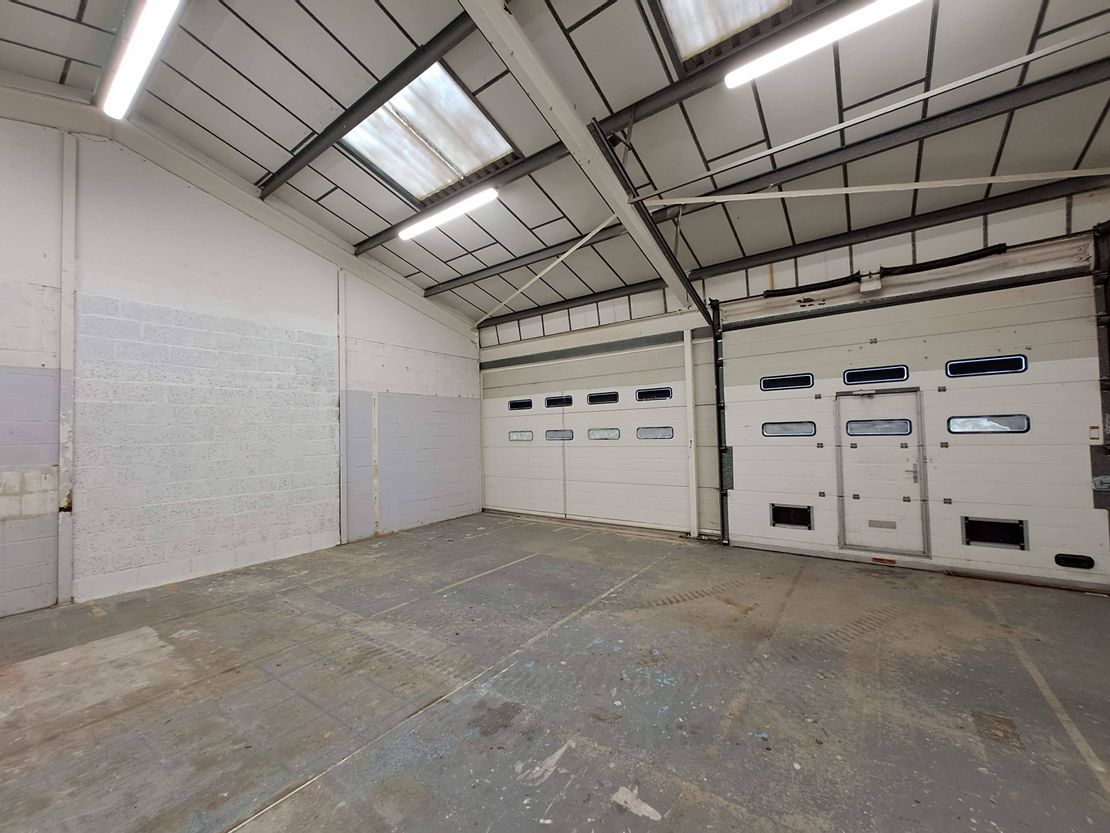 Unit 23, Acacia Close, Cherrycourt Way, Leighton Buzzard, LU7 4QE