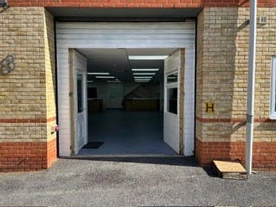 Property Image for 8 Lakeside Business Park, Sandhurst, GU47 9DN