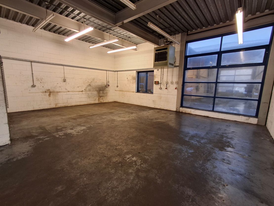 Unit 8, Riverside Business Centre, Brighton Road, Shoreham-By-Sea, West Sussex, BN43 6RE