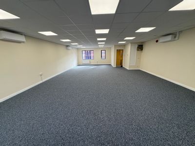 Property Image for 7 West Links, Tollgate, Chandler's Ford, Eastleigh, Hampshire, SO53 3TG