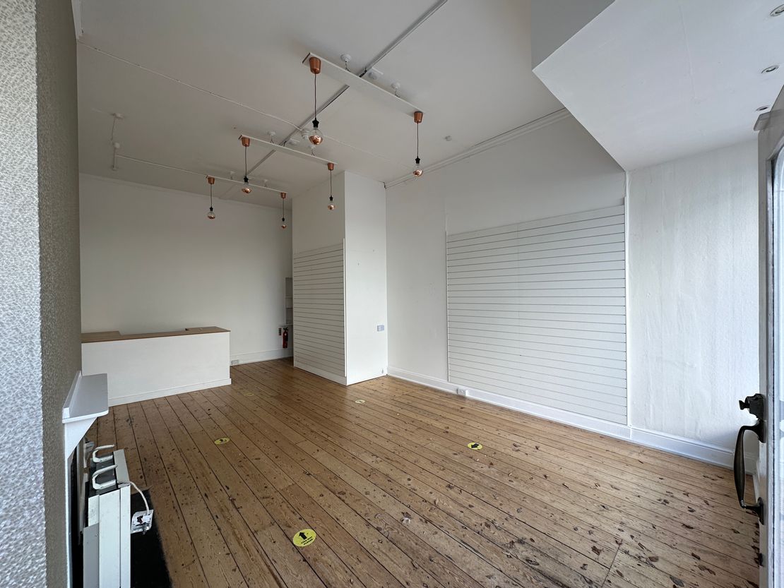 3 Grand Hotel Buildings, Compton Street, Eastbourne, East Sussex, BN21 4EJ