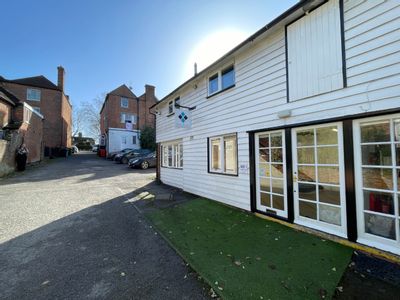 Property Image for Unit 1, Lakehurst House 94C High Street, Tenterden, Kent, TN30 6JB