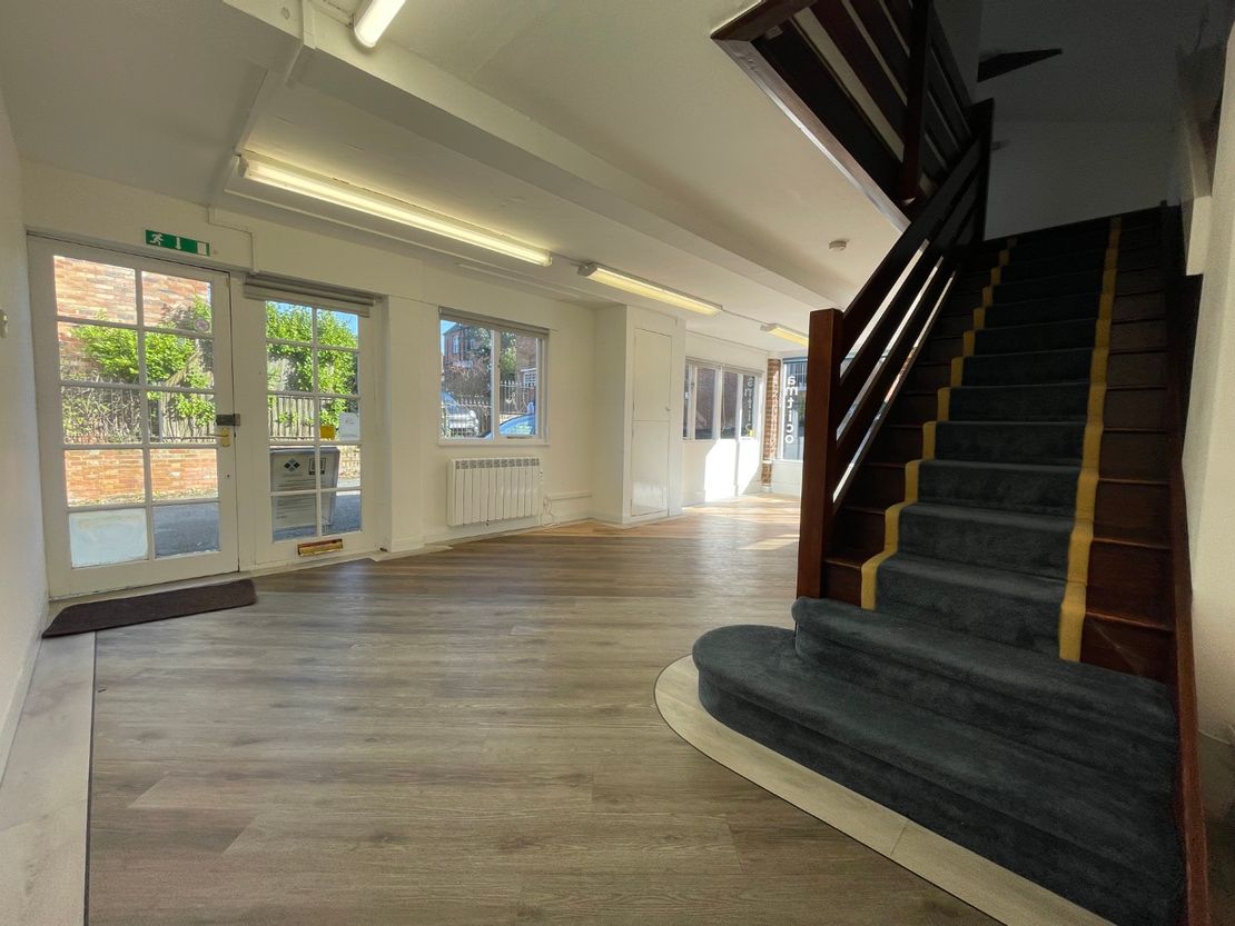 Unit 1, Lakehurst House 94C High Street, Tenterden, Kent, TN30 6JB