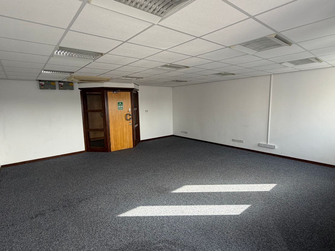 Second Floor Bedford Court, Bedford Street, Leamington Spa, CV32 5DY