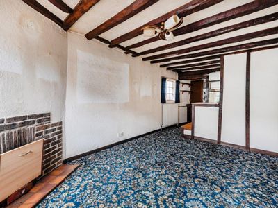 Property Image for Petts Cottage, High Street, Rotherfield, TN6 3LL