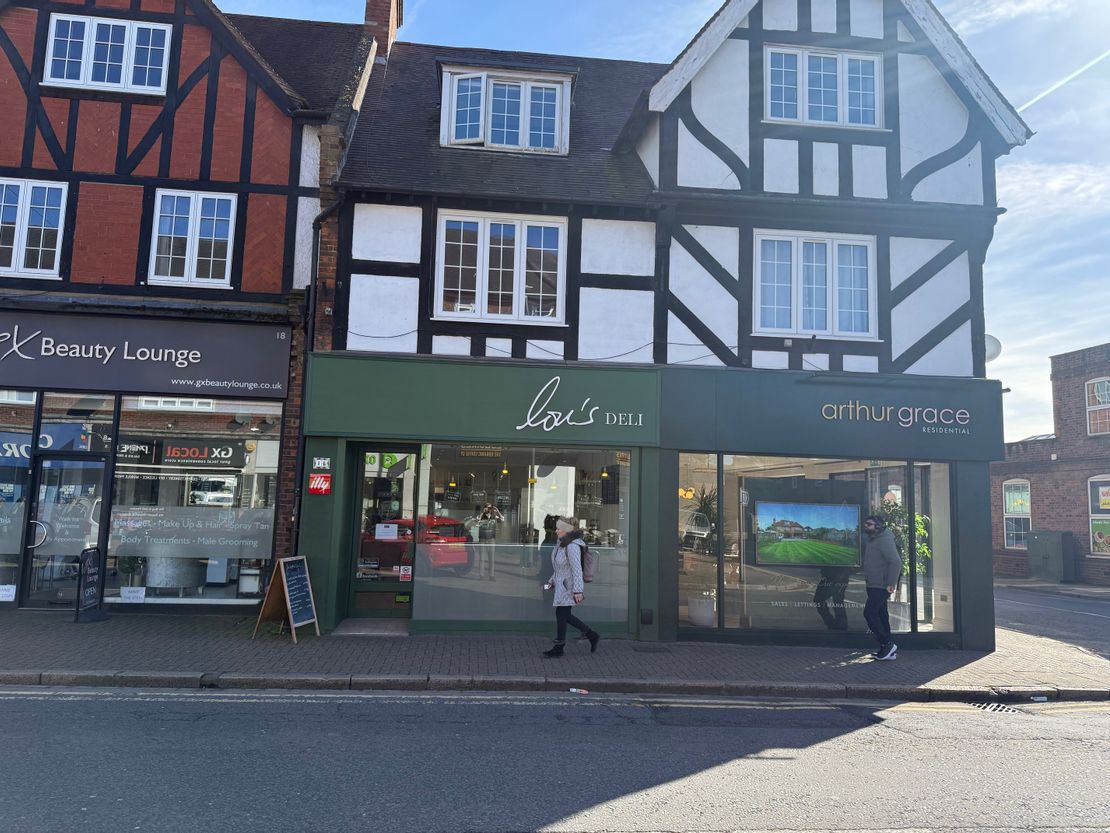 Shop 1, 16 Packhorse Road, Gerrards Cross, Buckinghamshire, SL9 7DA