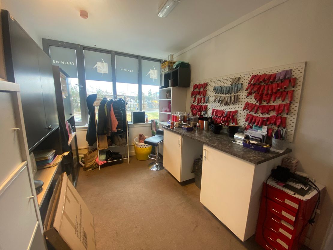 Unit 8, 1 Almondside, Livingston, West Lothian, EH54 6QU