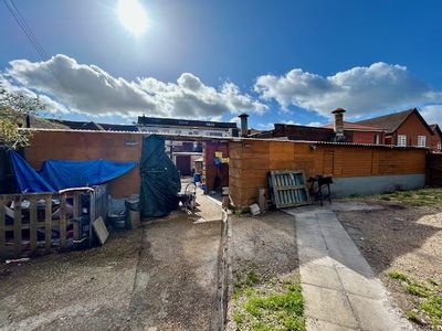 Property Image for 5 High Street, Thatcham, Berkshire, RG19 3JG