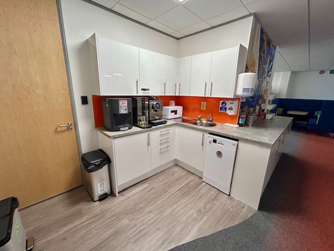 Ground Floor St Annes House, Oxford Square, Oxford Street, Newbury, West Berkshire, RG14 1JQ