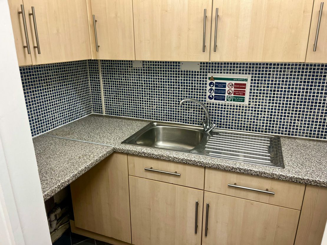 58 Station Lane, Hornchurch, RM12 6NB