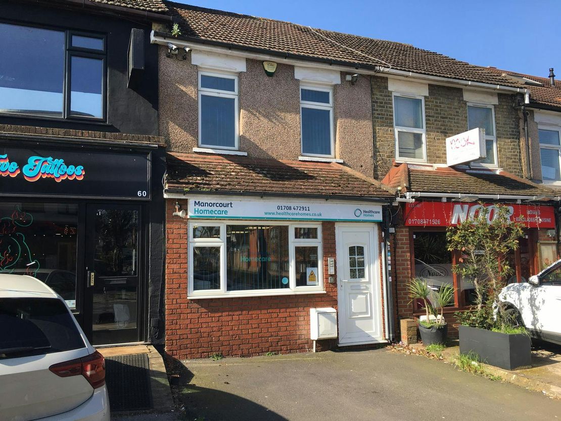 58 Station Lane, Hornchurch, RM12 6NB