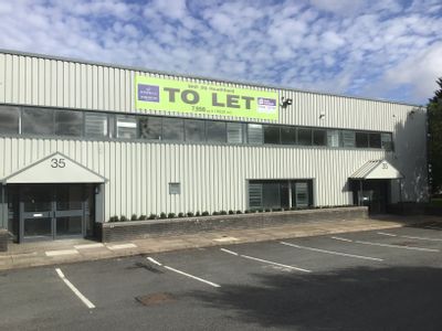 Property Image for 35 Heathfield, Stacey Bushes, Milton Keynes, MK12 6HR