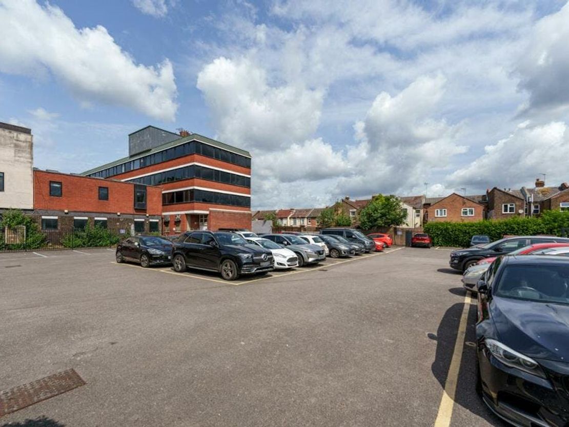 Fairfield House, 47-51 Kingston Crescent, Portsmouth, PO2 8AA