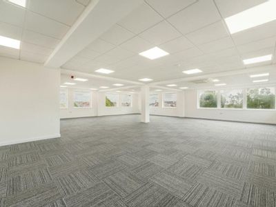 Property Image for Fairfield House, 47-51 Kingston Crescent, Portsmouth, PO2 8AA