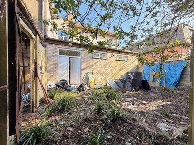 Property Image for 22a Rossall Road, Cleveleys, FY5