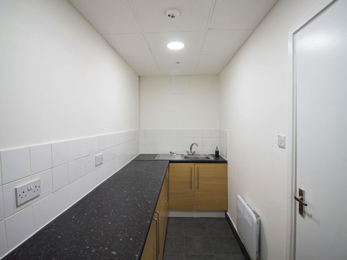 Unit 10b Lyon Way Industrial Estate, Lyon Way, Greenford, UB6 0BN
