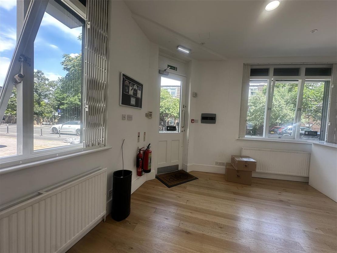 383-385 Liverpool Rd, Highbury & Islington London N1 1NP