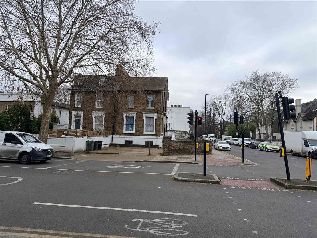 63 Barrington Road, Lambeth, London SW9 7JH