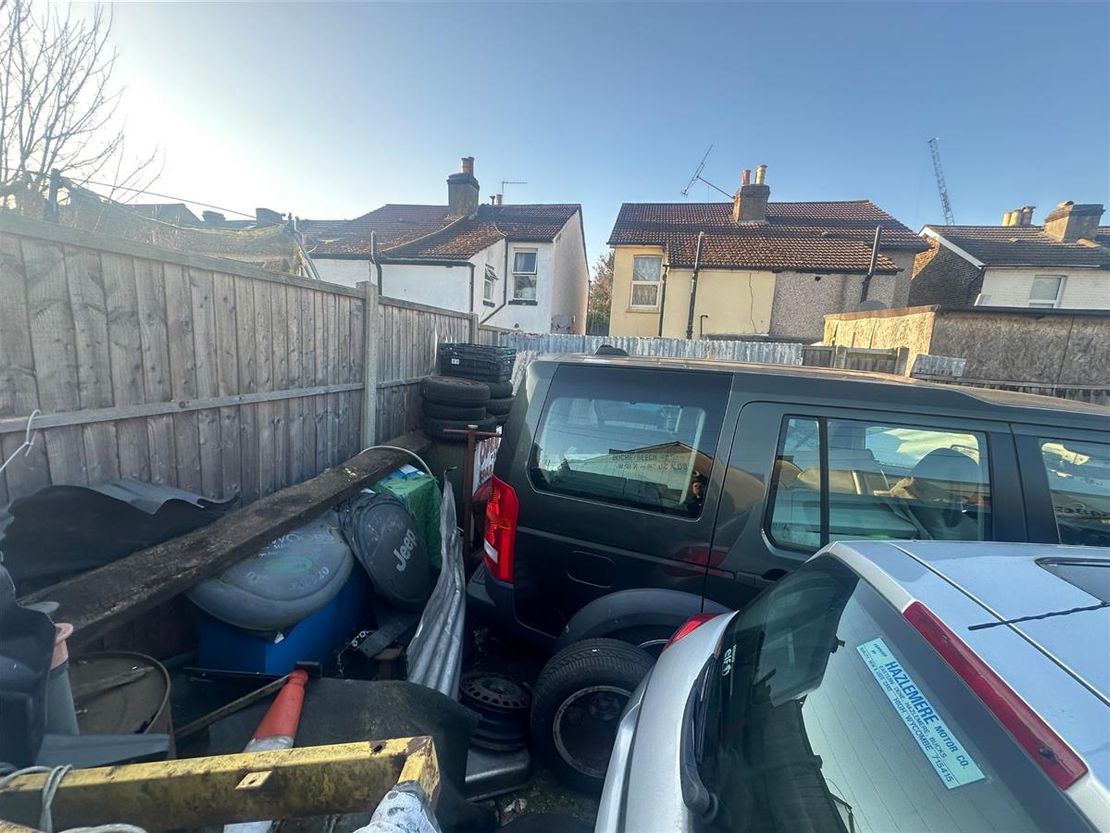 8 Bert Road, Thornton Heath, Croydon CR7 7NW