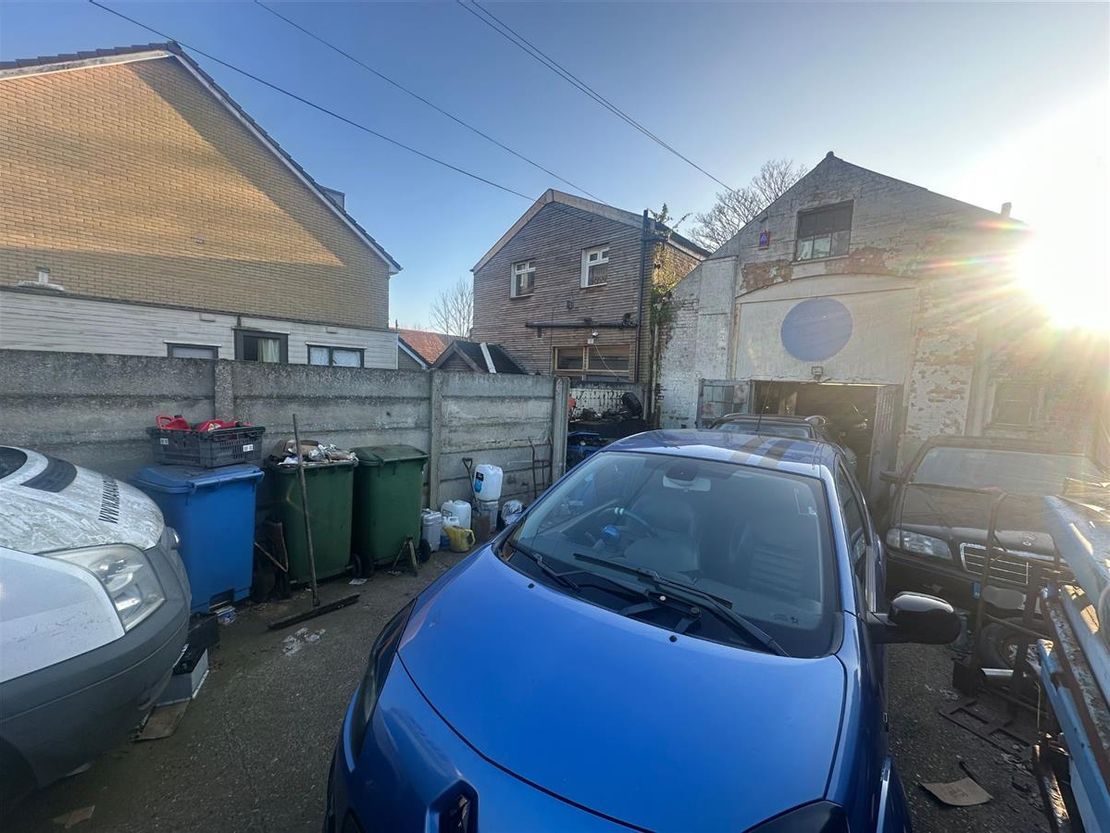 8 Bert Road, Thornton Heath, Croydon CR7 7NW