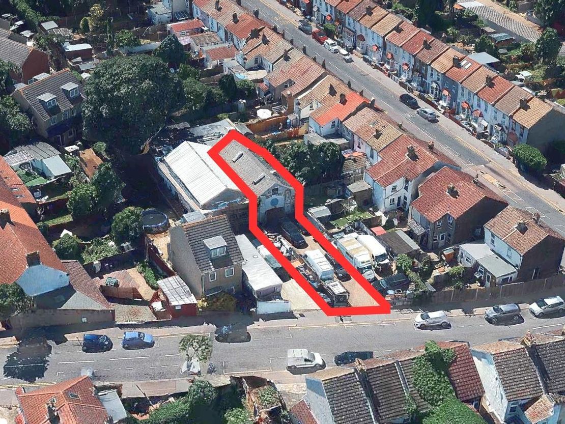 8 Bert Road, Thornton Heath, Croydon CR7 7NW
