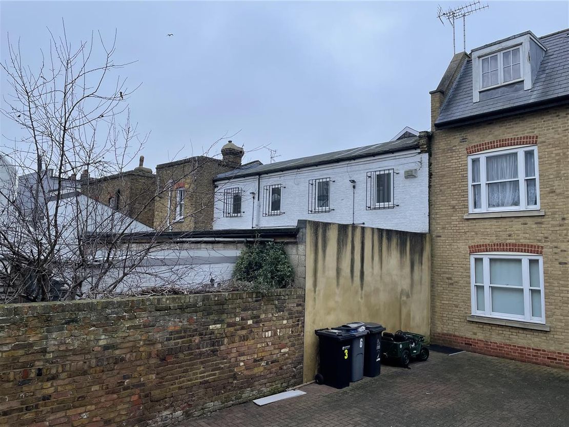6 New Street, Herne Bay, Kent CT6 5AH