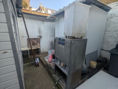 Property Image for 65 Queenstown Rd, London SW8 3RG