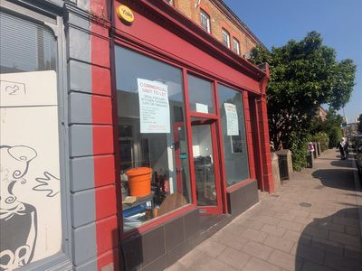 Property Image for 65 Queenstown Rd, London SW8 3RG