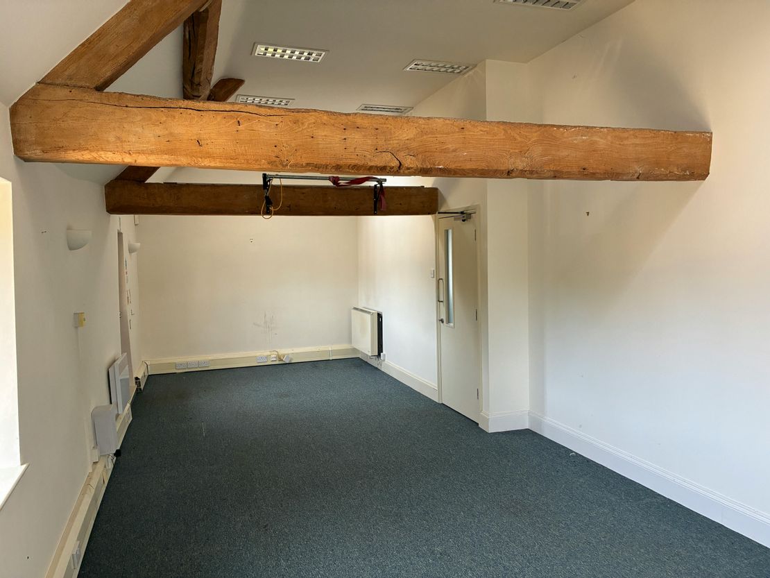 Unit 3, The Granary, Southill Business Park, Charlbury, OX7 3EH