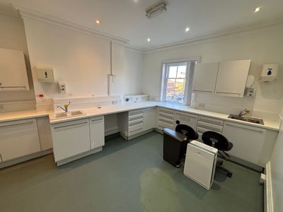 Property Image for 17 Brunswick Place, Southampton, Hampshire, SO15 2AQ