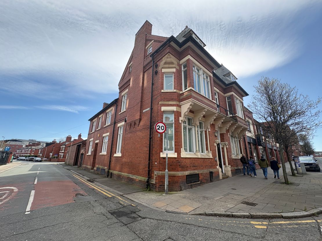 Meyer House Business Centre, A56 A540, 42 City Road, Chester, Cheshire, CH1 3AE
