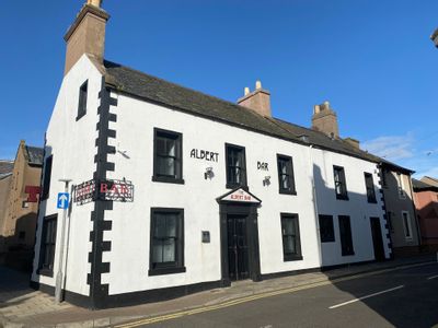Property Image for Albert Bar, 48 Market Street, Montrose, Angus, DD10 8RD