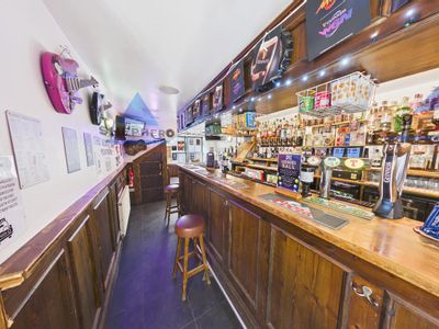 Property Image for Albert Bar, 48 Market Street, Montrose, Angus, DD10 8RD