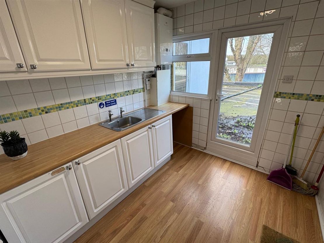 Chigwell Road, Woodford Green