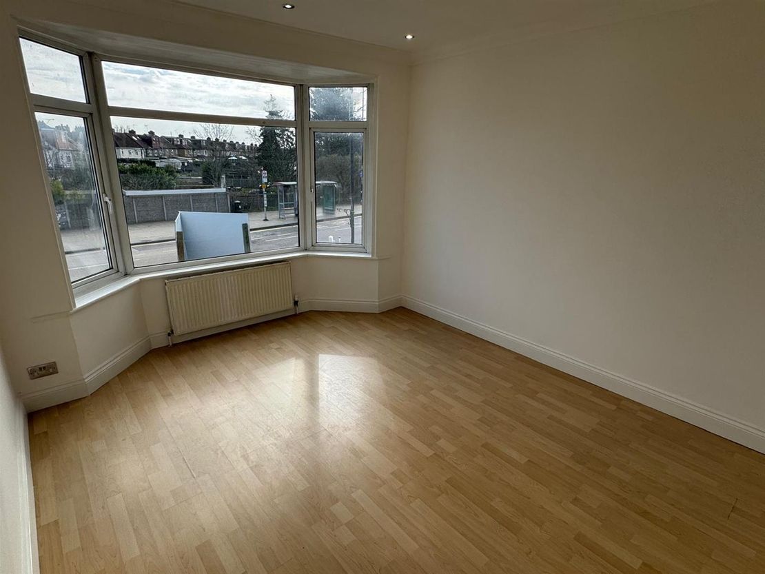 Chigwell Road, Woodford Green