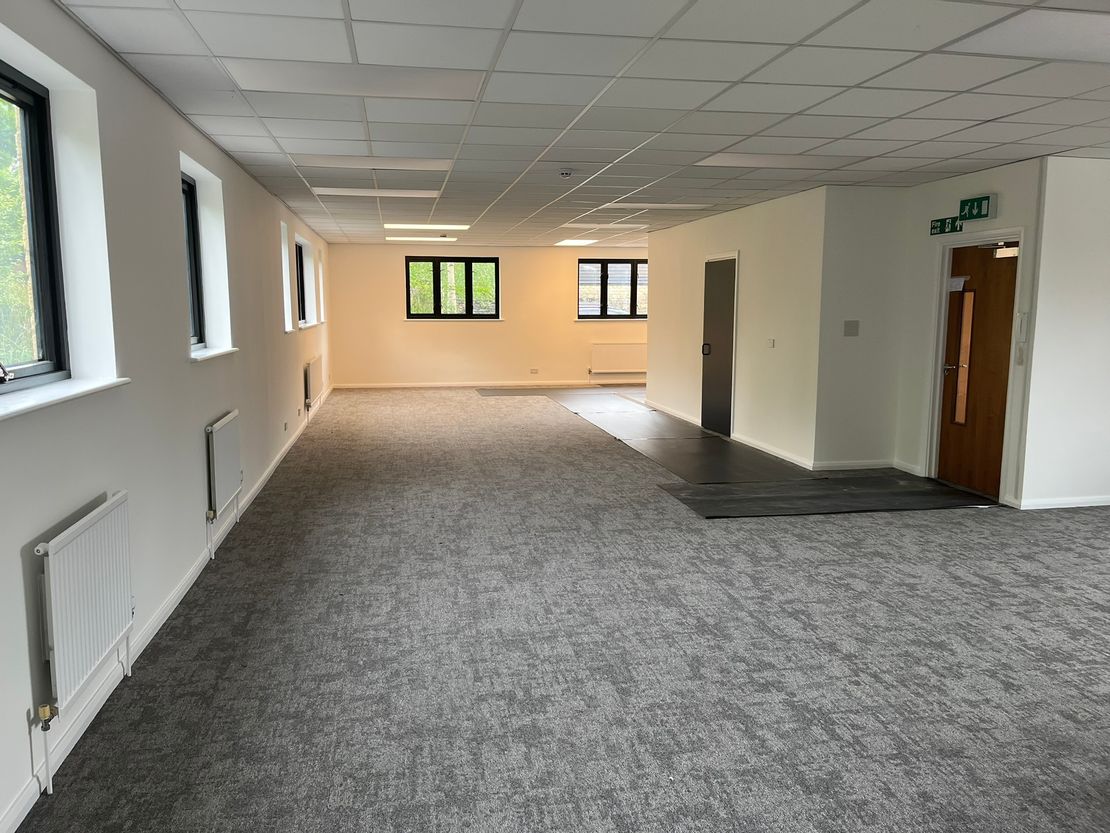 12 Warren Yard Ground Floor, Warren Park, Stratford Road, Milton Keynes, MK12 5NW
