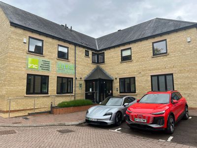 Property Image for 12 Warren Yard Ground Floor, Warren Park, Stratford Road, Milton Keynes, MK12 5NW