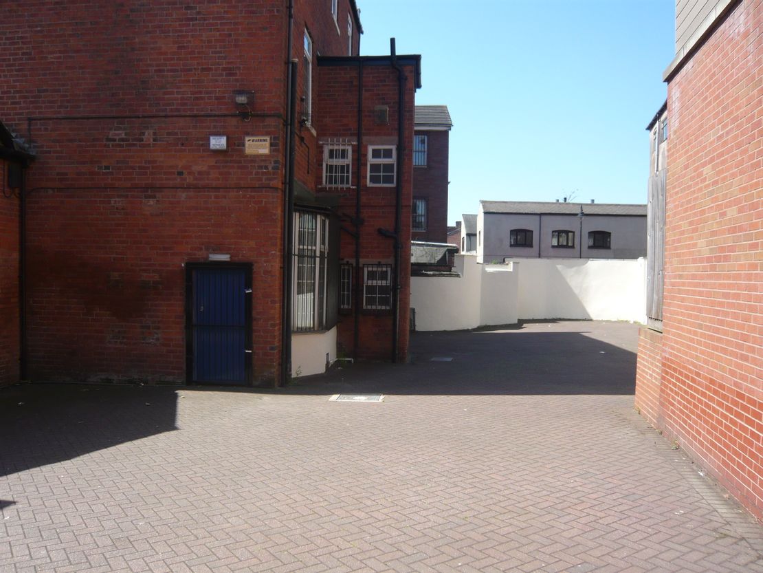 30-30A Station Street, Walsall, West Midlands, WS2 9JZ