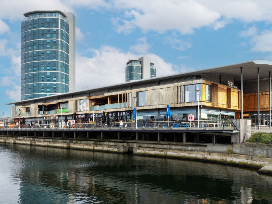 Unit 8D Pier 5, The Quays, 5 Dock Head Road, Chatham, Kent, ME4 4ZJ