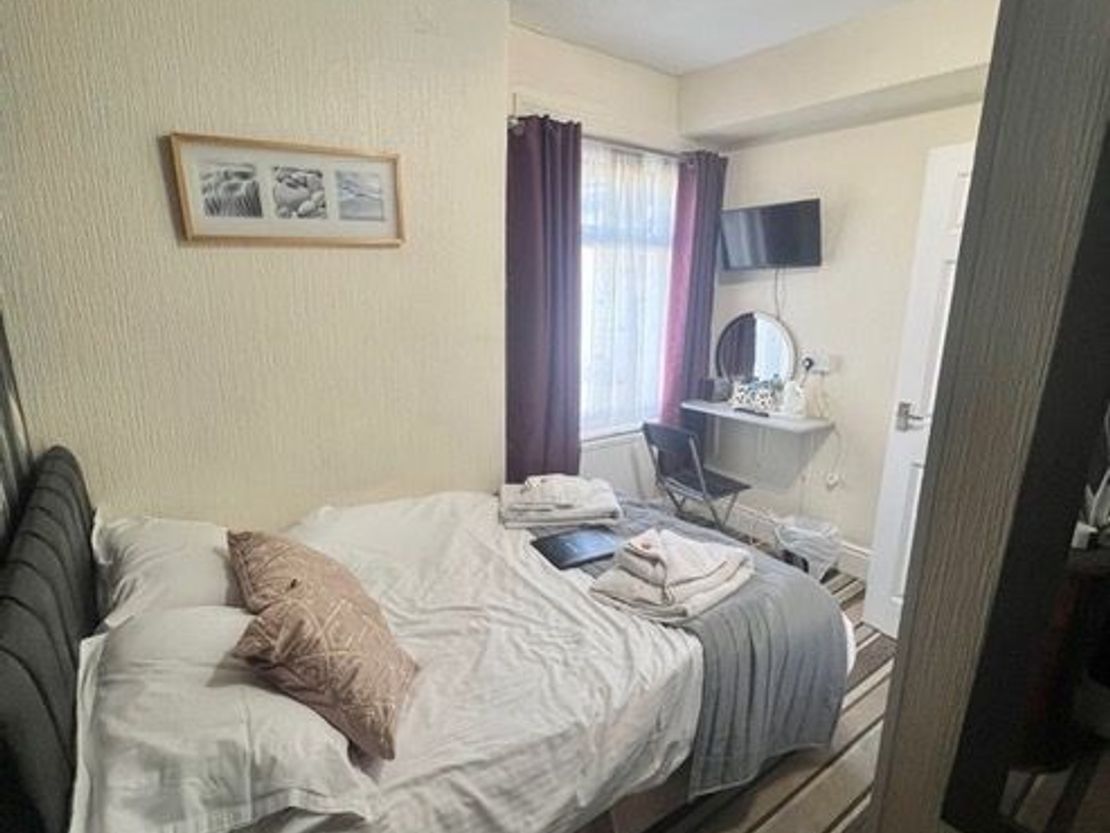 Dragon Fly Hotel 75 Lord Street, Blackpool, FY1